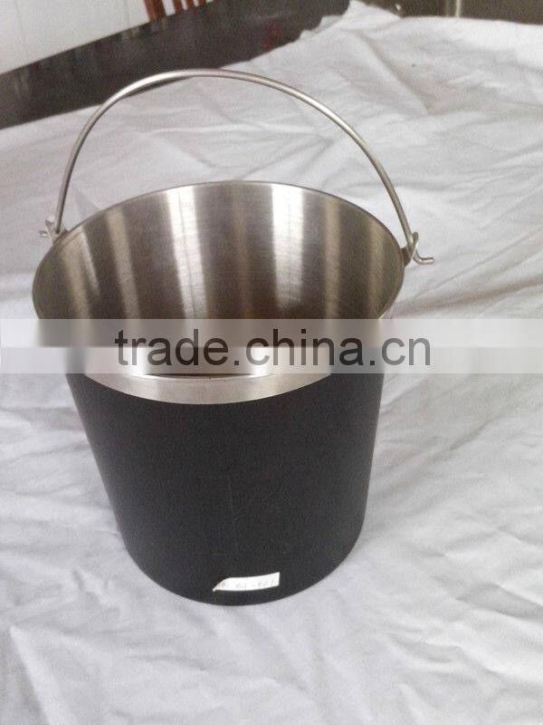 stainless steel Ice bucket with a lid, the mirror finished wine bucket