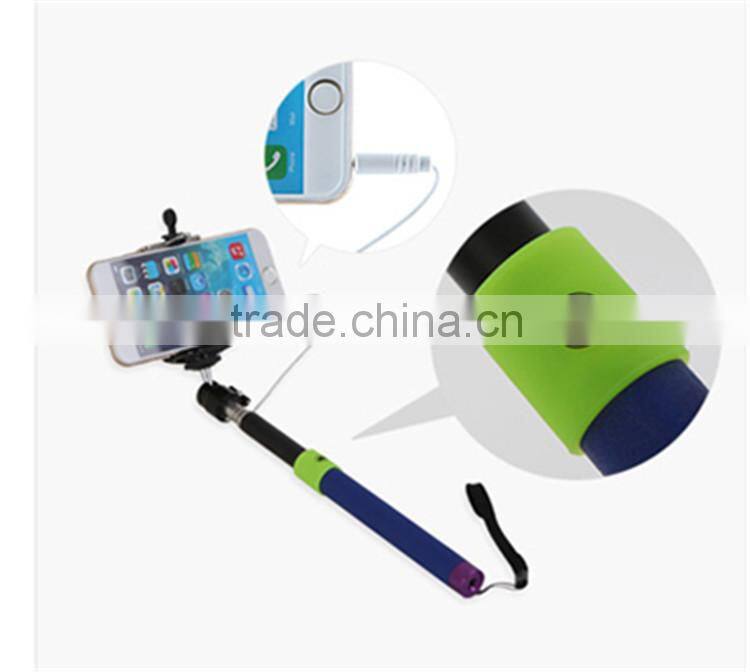 2015 hot product one piece monopod mini selfie stick with cable Z05 selfie monopod for mobile phone