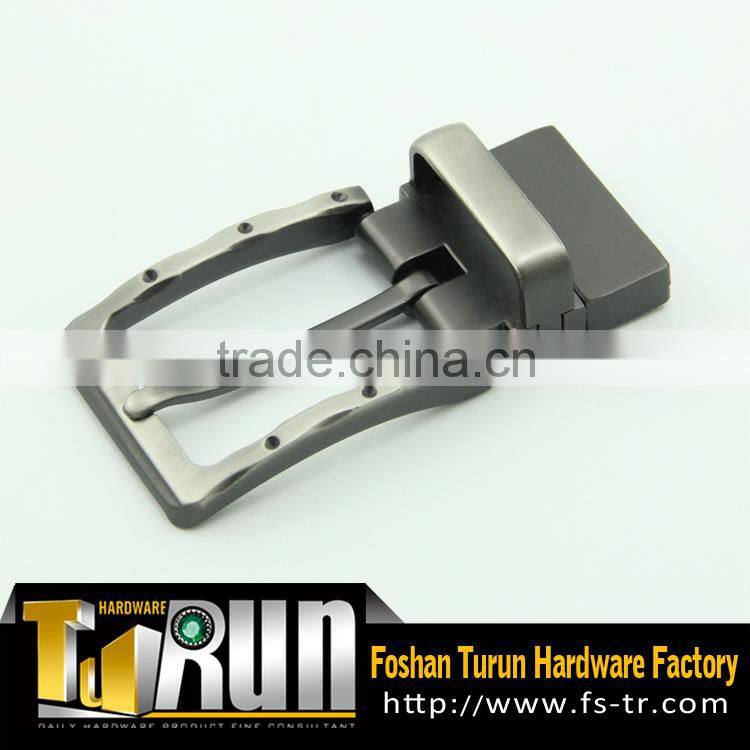 2016 Latest fashion metal buckle artificial leather buckle