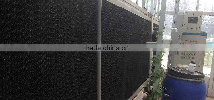 Greenhouse evaporative cooling pad
