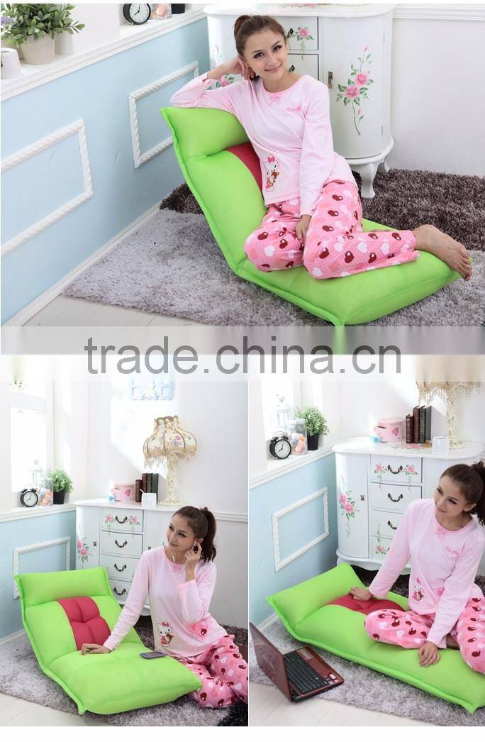 Fabric Comfortable floor chair without leg for single using with 5 steps to adjust waist.
