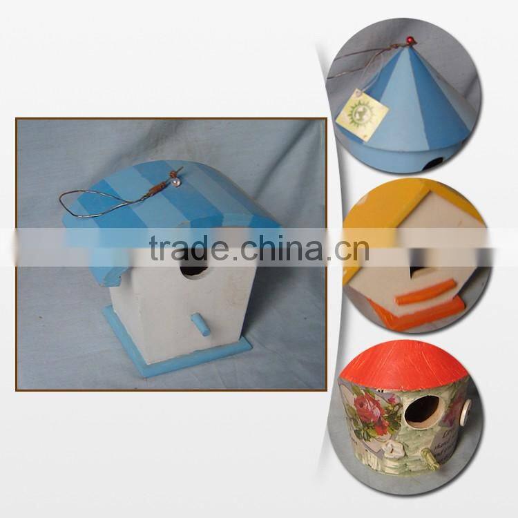 Decorative Colorful Wooden Bird House Feeder