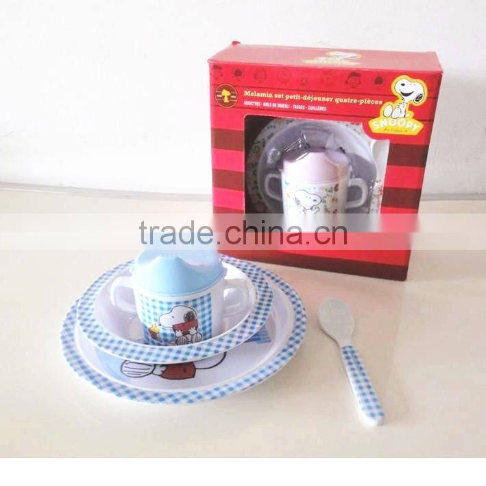 Snoopy kid's dinner set stocklot