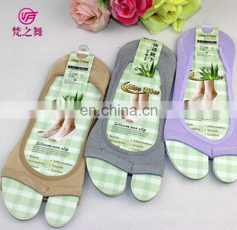 Multi-color cotton women sport belly dance ankle socks with wearproof silica gel P-9065