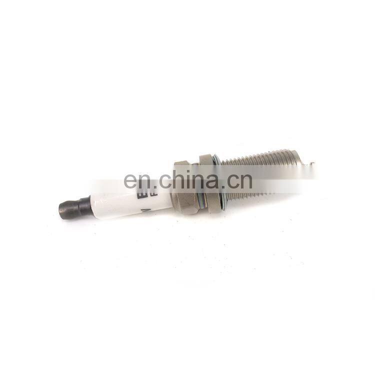 Automotive Wholesale Spare parts 12122158253 FR7NPP332 for E60 E83 E85 E90 X5 Car plugs spark plug