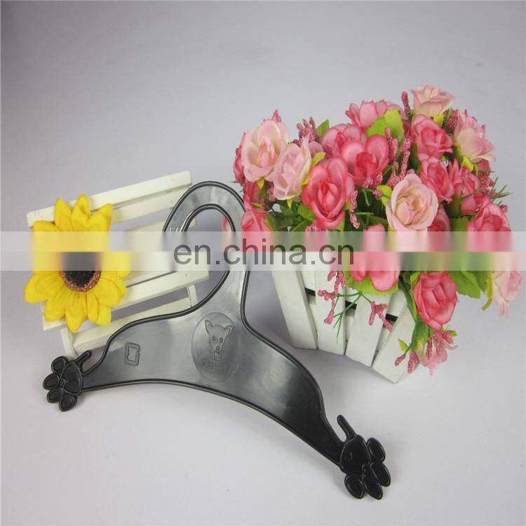 2 sizes Plastic dog clothes hangers pet hangers for dog clothes