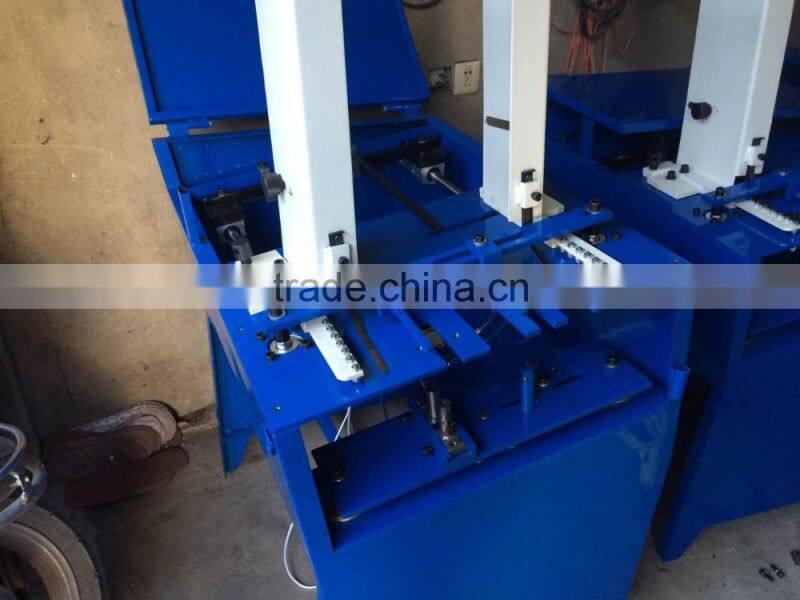 flip flop strap attaching machine