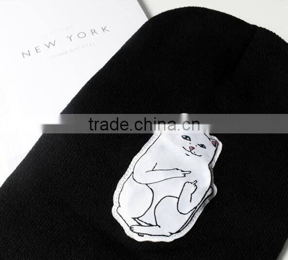 Star Same Style Cute Cat Pattern Rolled Brim Acrylic Knitted Cap for Man