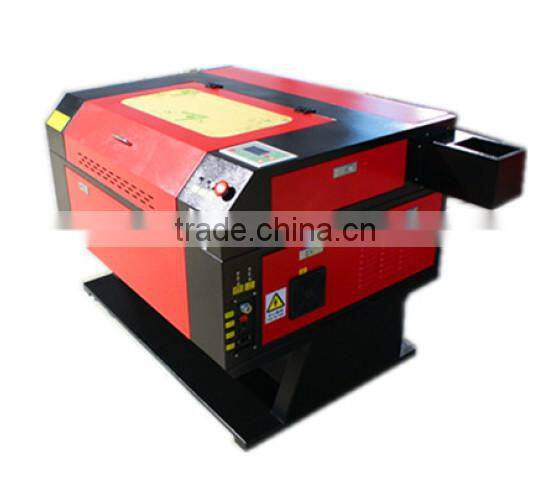 Mini type and desktop size/easy operate/ less space occupy /desktop engraving machine