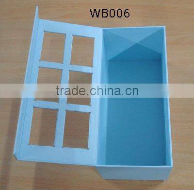 Paper gift box with PVC window