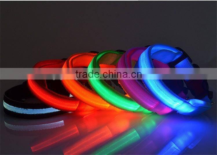 Safety Dog Collar Pet Products Nylon LED Collar Light-up Flashing Glow LED Collars