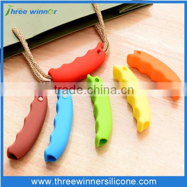 silicone bag holder carrying handle grip for trip