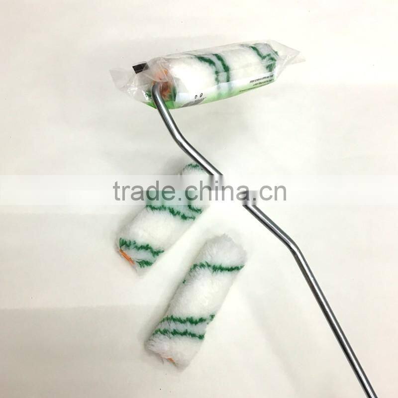 4" good qulilty mini roller brush with plastic handle