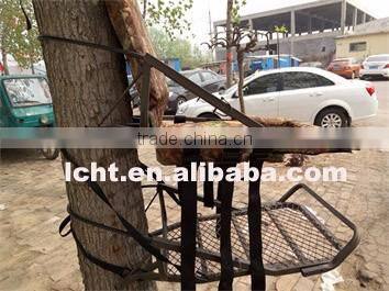 Camouflage hunting climbing tree stand