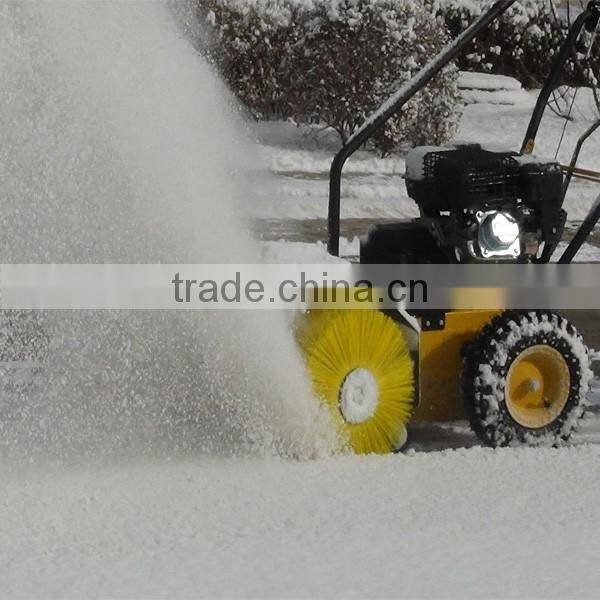 6.5 HP gasoline powered 60 cm snow sweeper