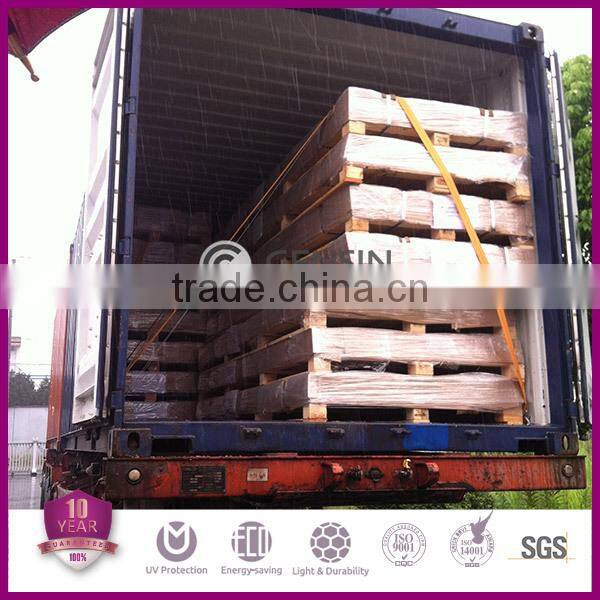 Frosted polycarbonate sheet, solid polycarbonate sheet