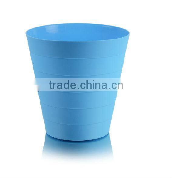 PP plastic trash can