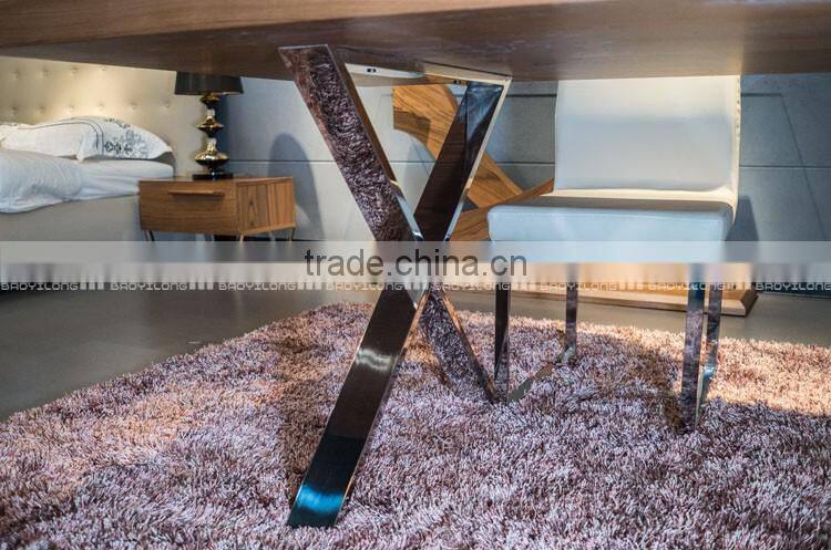 Simple Design Metal Upholstered PU Dining Chair N6261