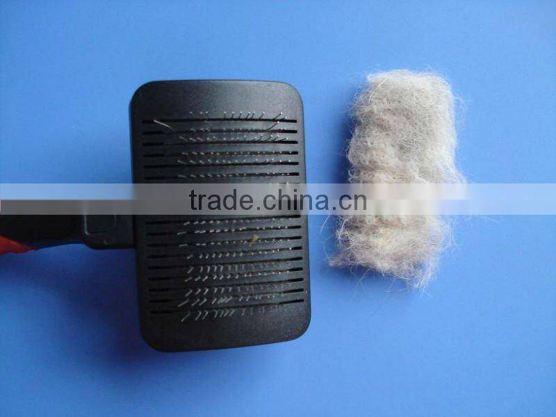 Self -cleaning Slicker Brush