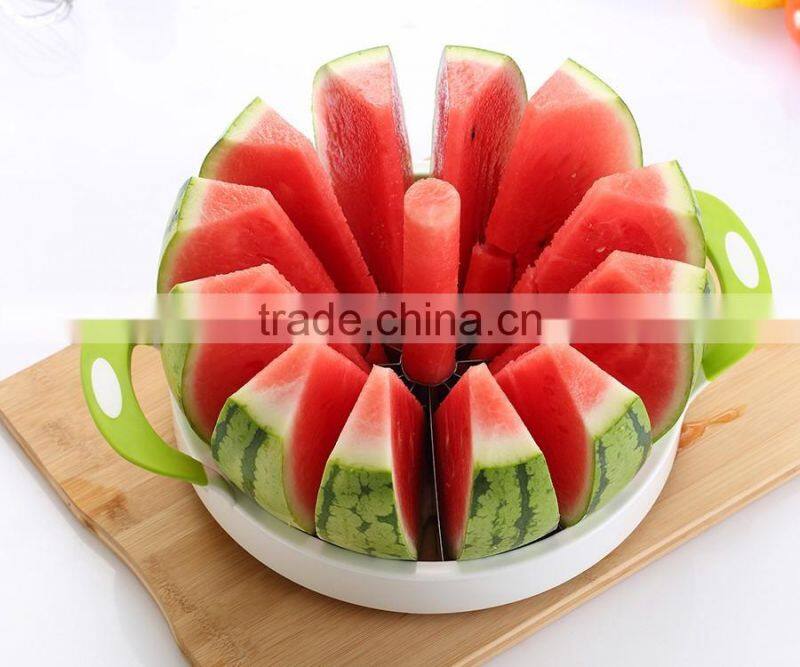 WMC-05 watermelon cutter or divider with rubber handle