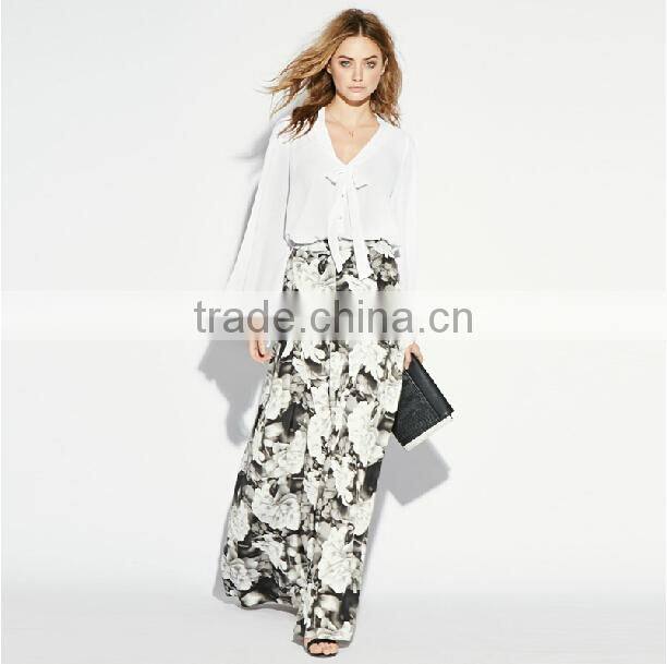 Floral printed wide leg maxi pants for middle age woman