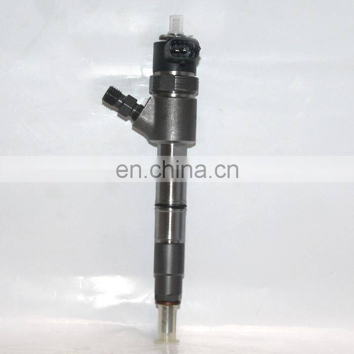 Diesel engine 4D18E fuel injector 0445110417