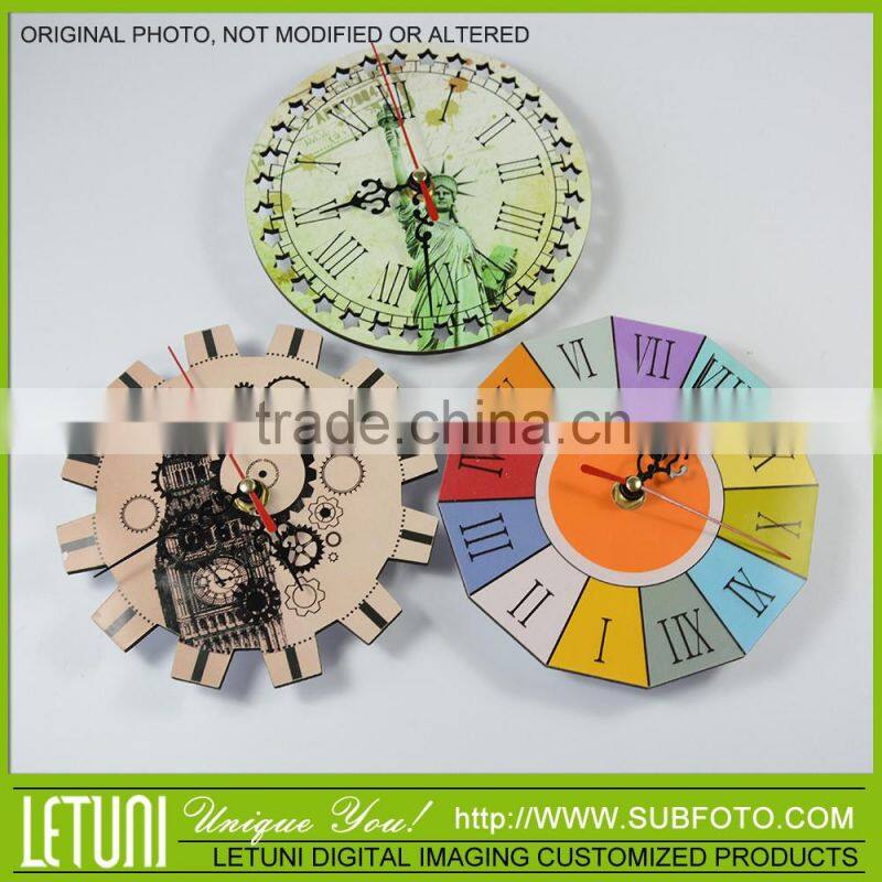 Wooden wall mounted clock shop decoration