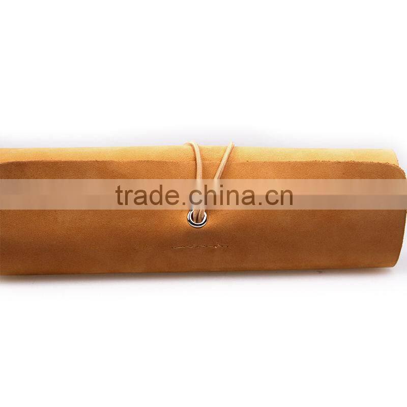 genuine leather rolling cosmetic pouch lipstick holder with closure