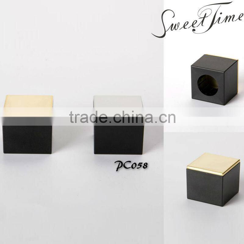 square sarin lid with aluminum coated for perfume bottle sealing