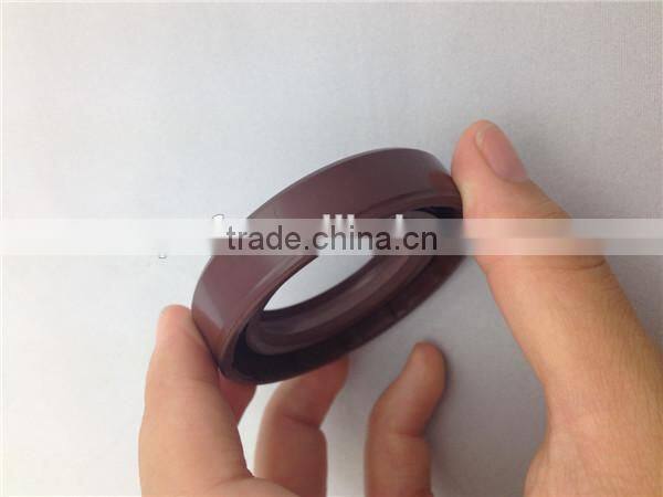 truck spare parts auto parts for toyota plastic seal