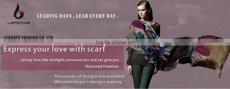 Low Cost High Quality scarf and jewelry