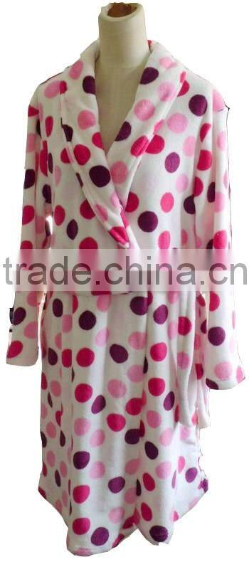 fashion style coral fleece bathrobe with long sleeve
