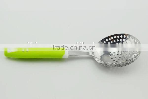 cooking gadget stainless steel strainer with soft plastic handle