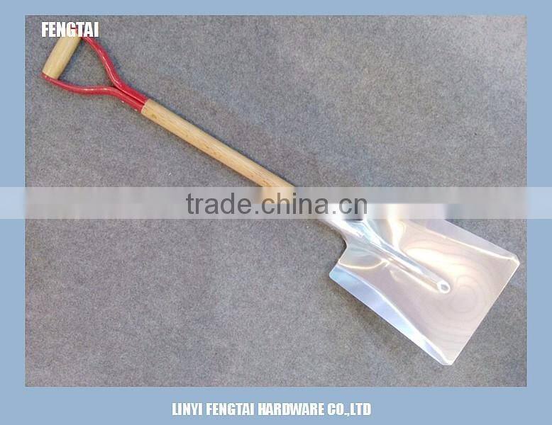 Japan Short Wooden Handle Square Aluminium Snow Shovel