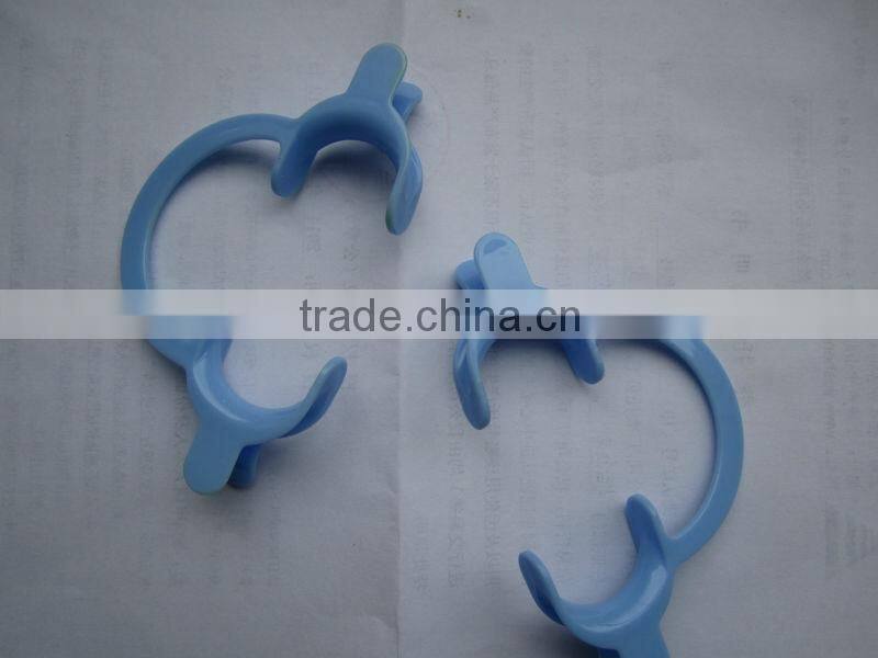 Hot Sale O Type Dental Mouth Cheek Retractor for teeth whitening,mouth opener