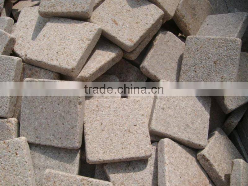 chinese yellow granite paving stone setts G682
