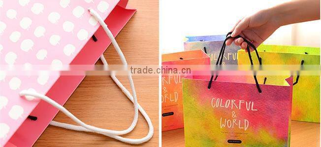 Q1111 Large capacity portable cute cartoon gift bag