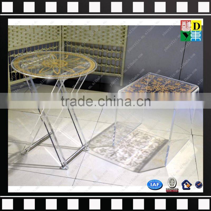 Customized moveable acrylic coffee table unique elegant acrylic side table with wheels from china manufacturer