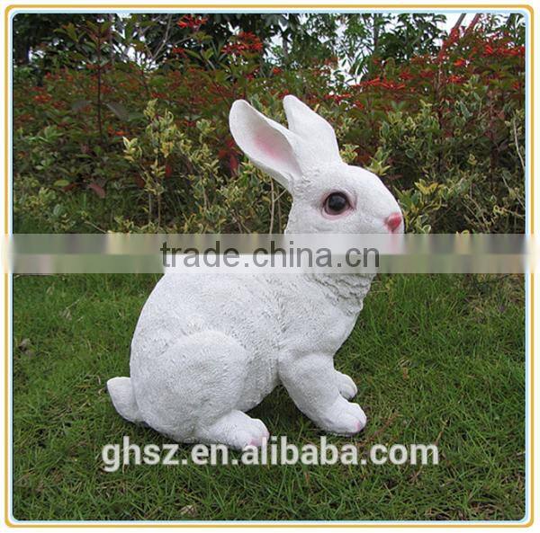 Bespoke resin decorative lovely standing rabbit sculpture for garden decoration