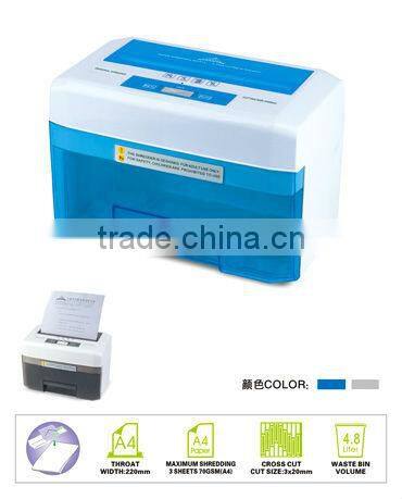 Plastic mini manual paper shredder