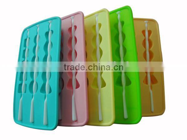 Funny Sugar-coated berry shaped 3 cavity silicone ice tray mold with sticks