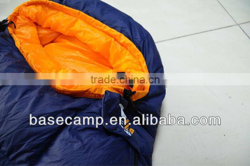 Contrast colour duck down mummy sleeping bag for camping
