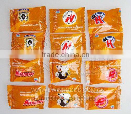 Marshmallow Balls of 24 KHL Clubs with 3D Puzzle of Mini House