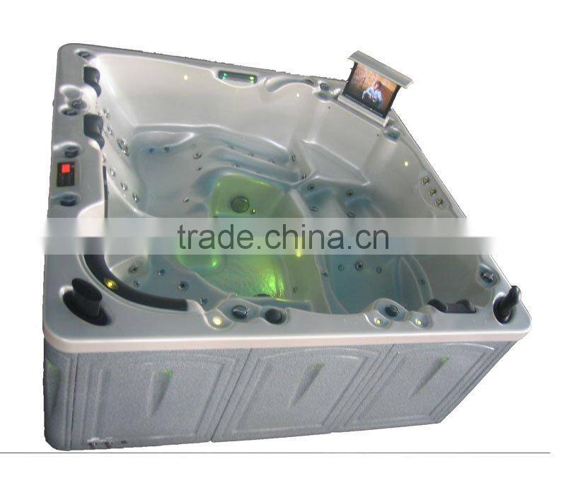 Cleopatra massage with TV set