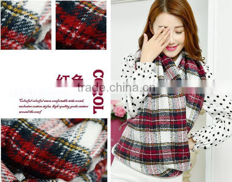 2015 Latest Design Fashion Acrylic Check Plaid Circular Neck Scarf