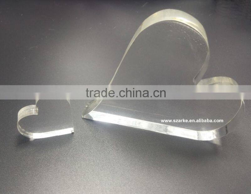 custom clear desktop heart shaped solid acrylic paper weight block,crystal glass heart-shape desktop decoration