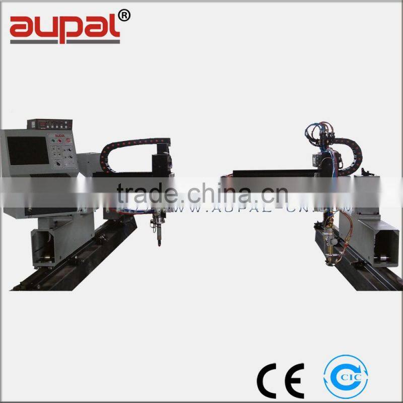 Good quality high preciosn flame and plasma torches CNC oxygen cutting machine