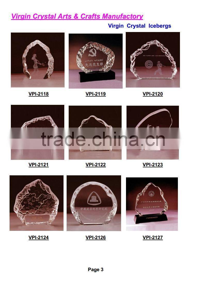 Custom crystal iceberg award with black base as promotion gift