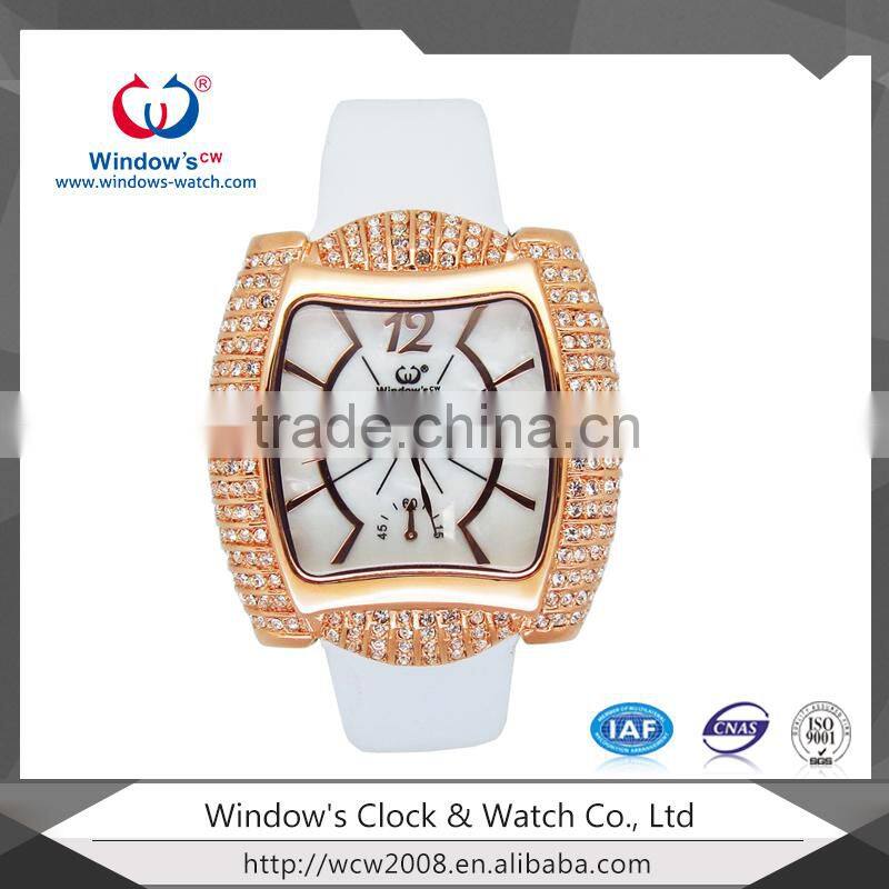 Fashion new quartz ladies brass watches