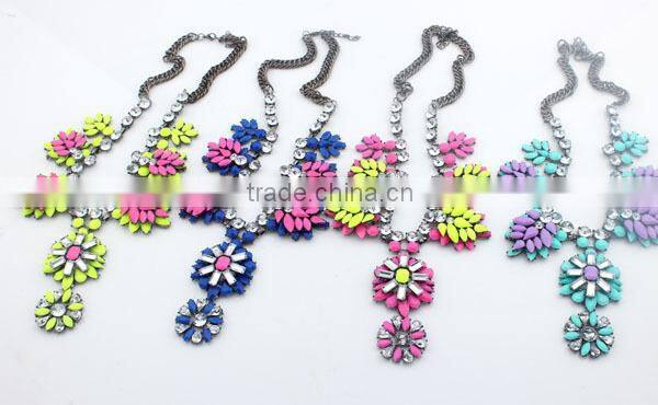 New Leaf Flower Resin Vintage Choker Pendant Statement Necklace Women Necklaces & Pendants Fashion Necklaces for Women 2014